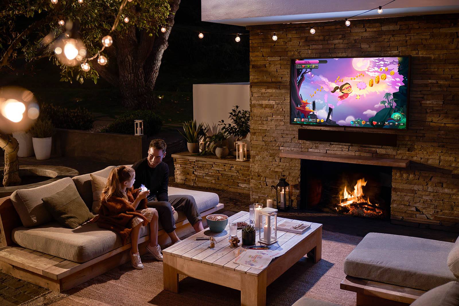 Samsung’s New Outdoor 4K QLED Terrace TV Boasts Dust, Water Resistance