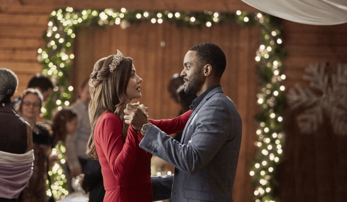 Here’s Hallmark Channel’s Countdown to Christmas Lineup 2020