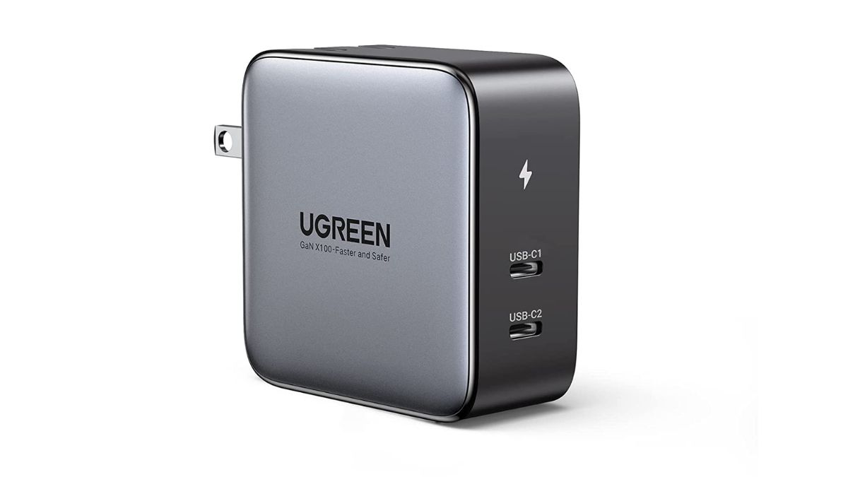 Image of a Ugreen 100 watt charger.