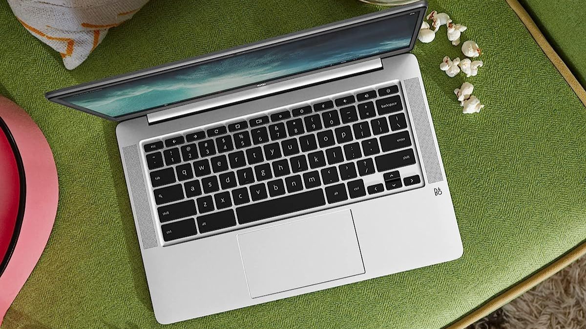 Deal Alert! HP’s 14″ Chromebook is On Sale For Just $204!