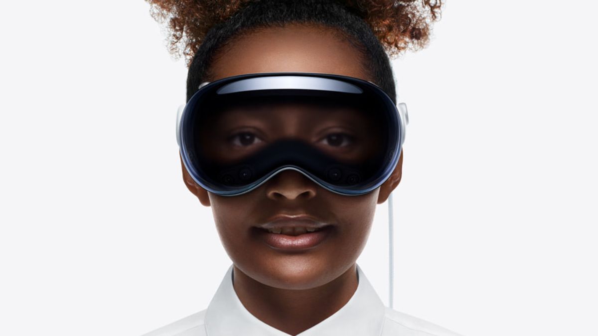 Apple Vision Pro Launches Next Month With 3D Disney+ Films and Experiences